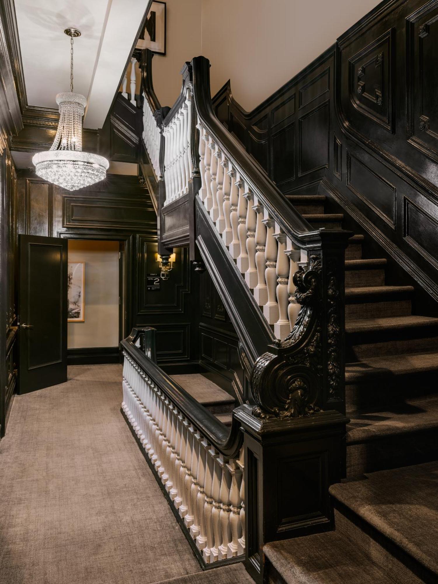 No. 284 Back Bay Hotel, Sonder Hotel 4*