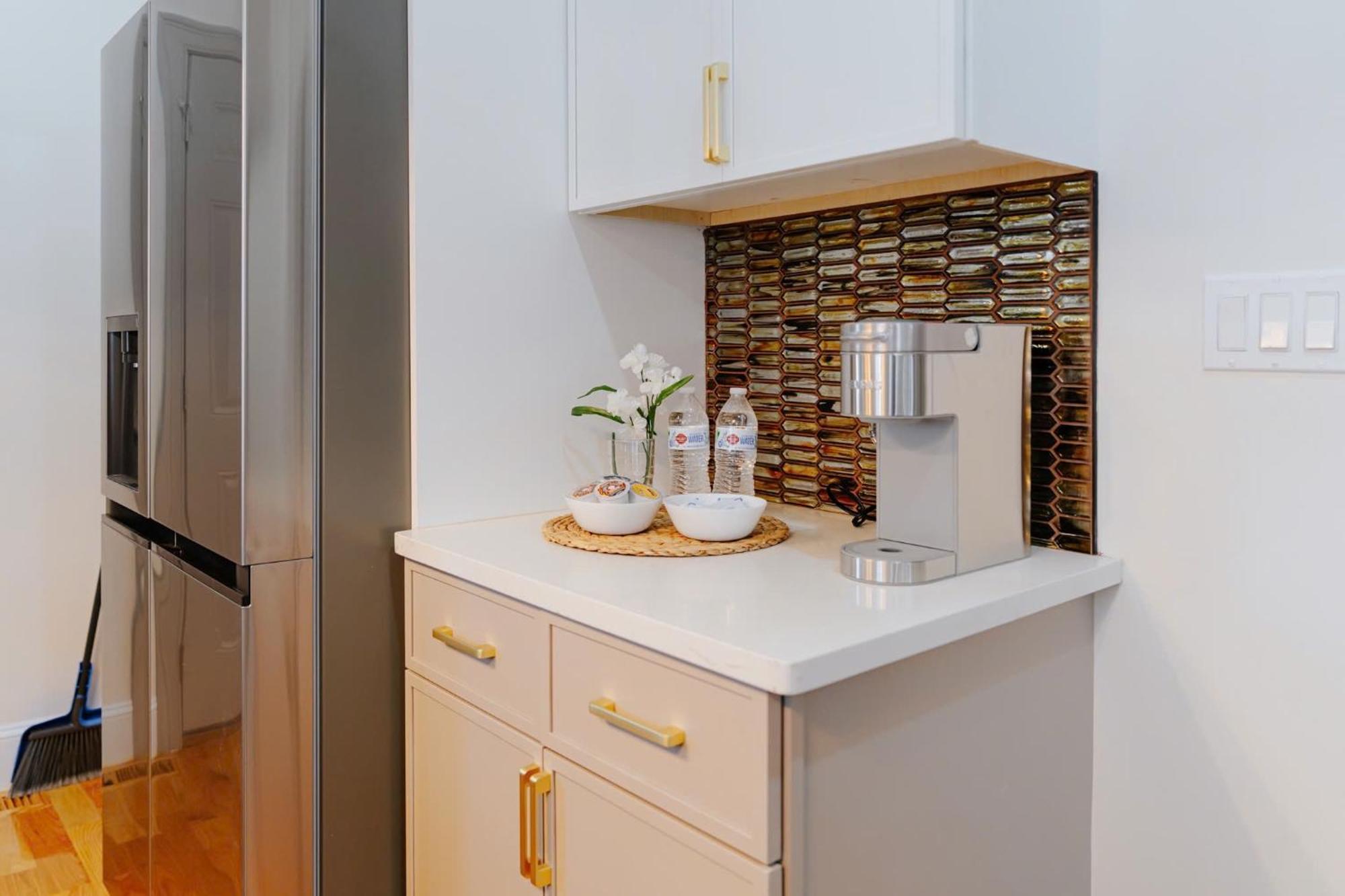 Apartment 82 - 3br - Stylish Near Mbta