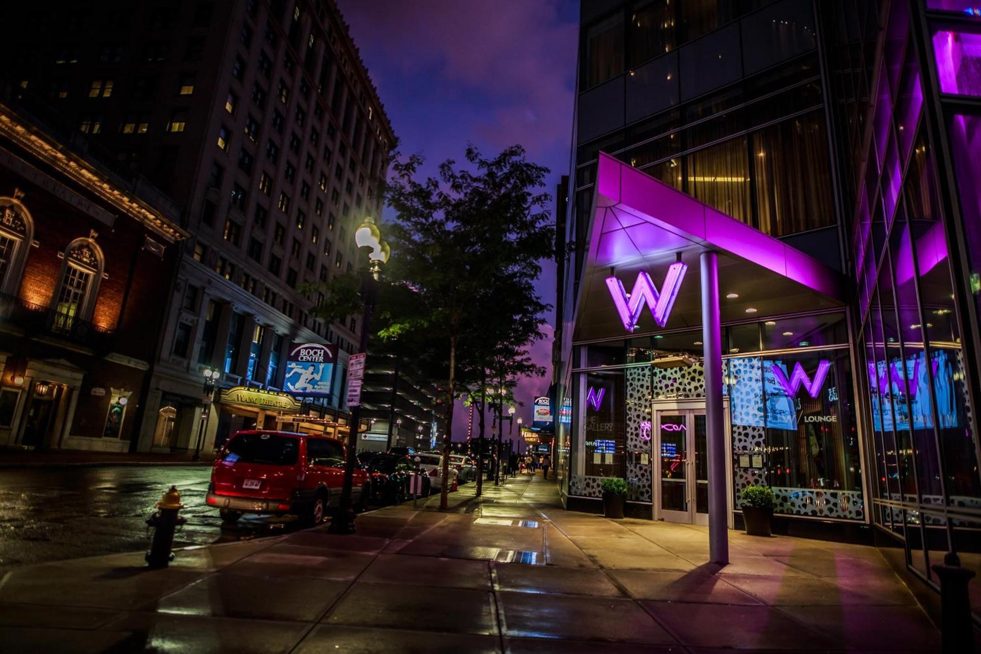 W 4* Boston
