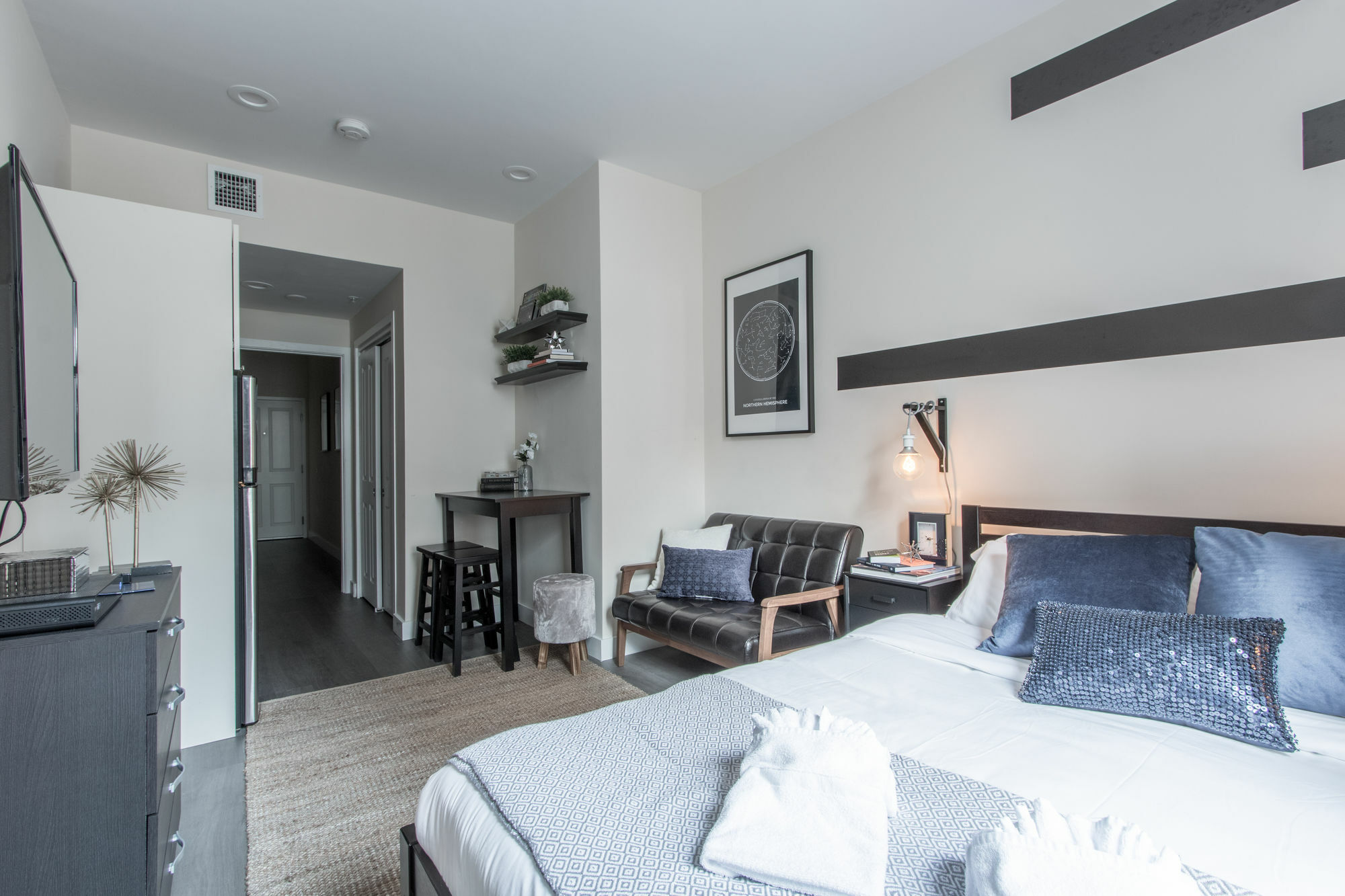 Apartment Posh In Downtown Crossing By Sonder Boston