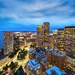182 Bedrooms Near Fenway & Dowtown