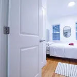 3Bd 1,5Bth Spacious Apt In Mission Hill