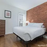 304 Newbury Street By Thatch