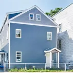 182 Bedrooms Near Fenway & Dowtown
