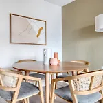 Allston 2Br Nr Boston U Green Line Bos-824