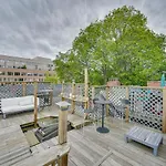 Cozy Boston Vacation Rental With Rooftop Deck!