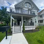The Residence On Glenway