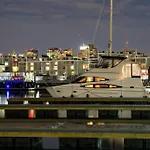 Sea Pearl Boston Yacht