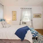 Boston Condominium, First Floor Easy Access To Mb