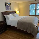 Boston Single Family House - Super Quiet And Private