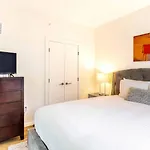 Apt With Den In Downtown Seaport - Alx-1507