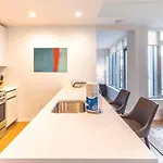 Apt With Den In Downtown Seaport - Alx-1507