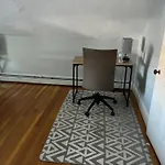 Homestay Near Downtown Boston - Andrew Station Area