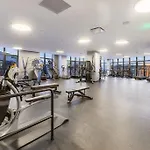 High-End 2Br 2Ba Unit In Seaport