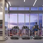 Stunning Apt With City Views - Hub-2309