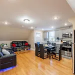 233-3 New! Boston Family Escape -Space & Serenity