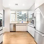 Luxury Apt With Gym - Alx-1023