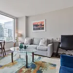 Bright Apt Downtown With Gym - Via-519
