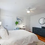 Modern 2-Bed, 2-Bath, Steps To Northeastern