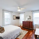 Modern 2-Bed, 2-Bath, Steps To Northeastern