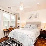 2B Unit W Elevator & In-Unit Laundry