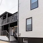 Luxury 2 Bed 2 Bath East Boston