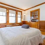 Private Charming Room #2