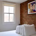 Cheap, Furnished Studio In Downtown Boston #7