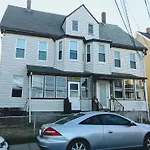 Luxury Executive Suite Harvard Allston 3 Bedrooms 2 Baths