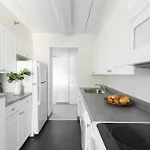 Modern 2Br In Brighton By Sonder