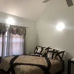 Pasadena B&B