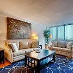 Global Luxury Suites At The Commonwealth