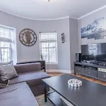 New - Lovely 2Br In South End By Sonder