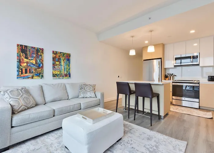 Luxury Apt Downtown-Hub-3201