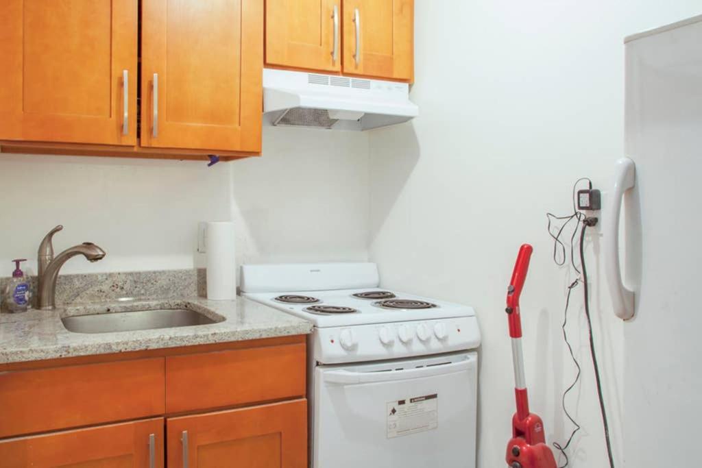 Downtown Apt, Near Grocery And Hospitals Boston