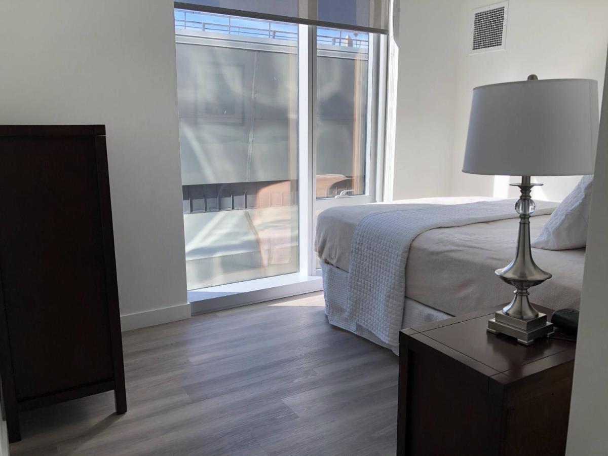 West End Corporate Lux * Boston