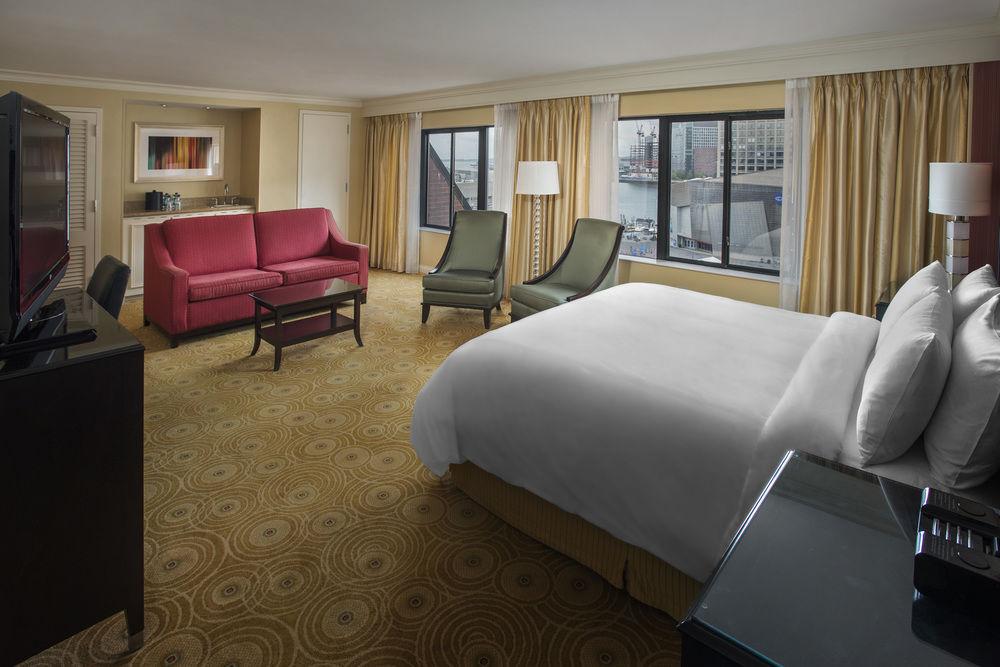 Hotel Marriott Long Wharf 4*