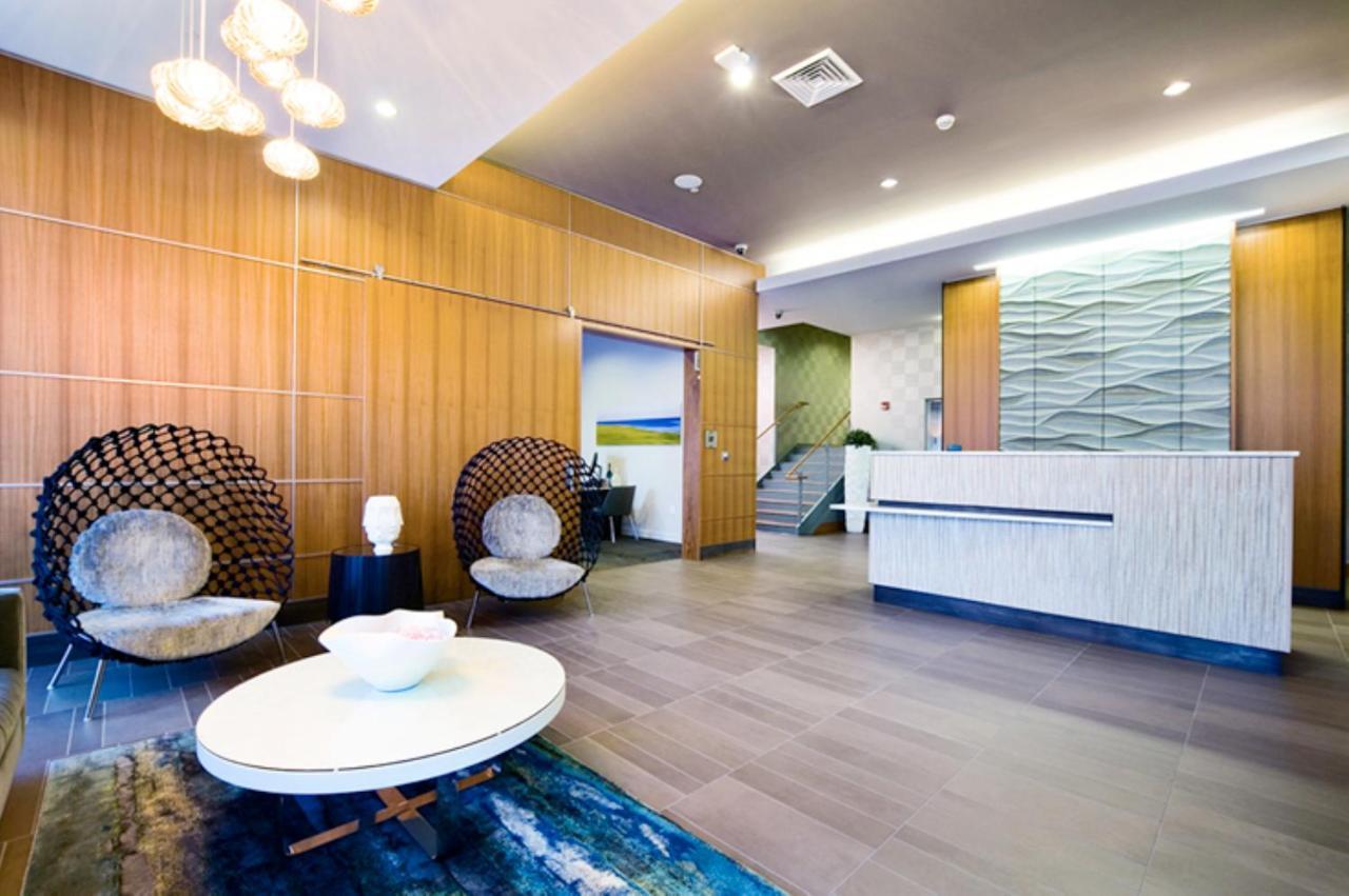 Global Luxury East Apartment