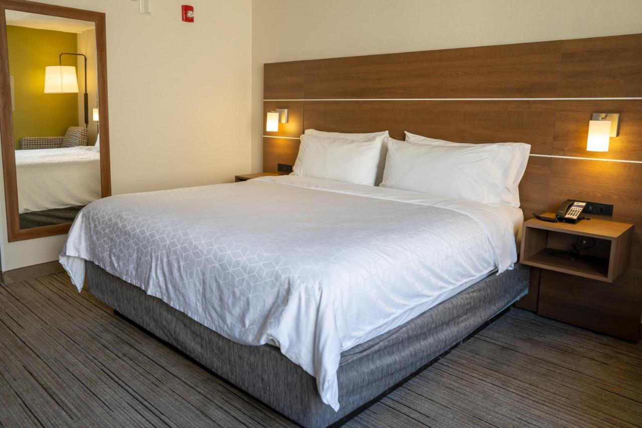 Hotel Holiday Express By Ihg