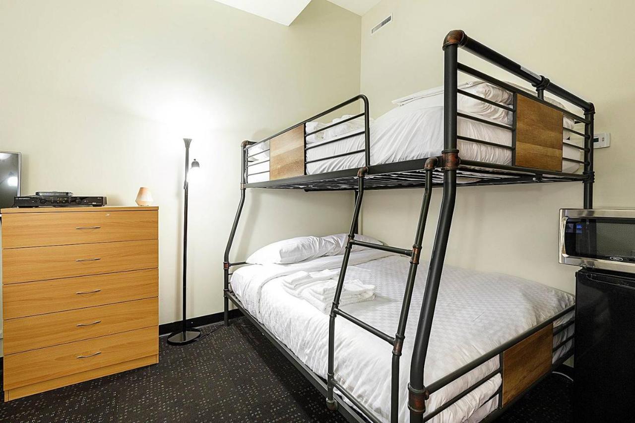 Apartment Studio Ready 4 Students & Traveling Professionals! 310