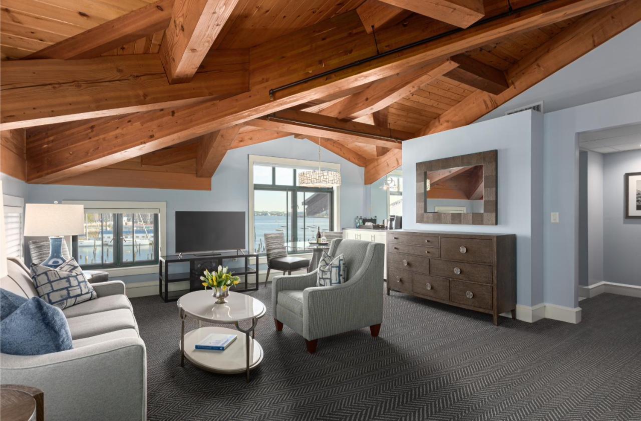 Inn Yacht Haven 4*