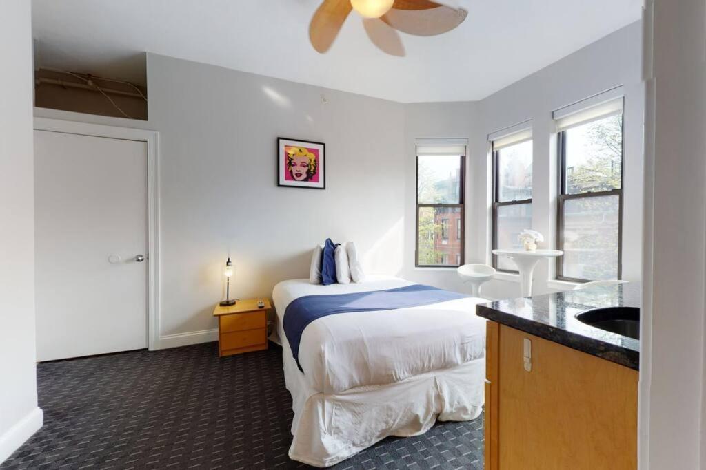 Cozy Downtown Studio, #45 Apartment Boston