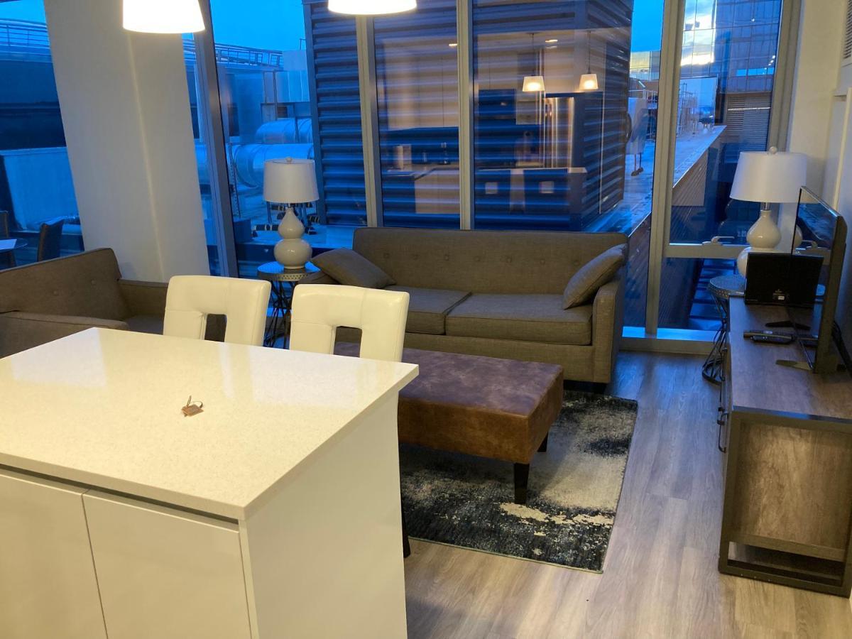West End Corporate Lux Apartment *