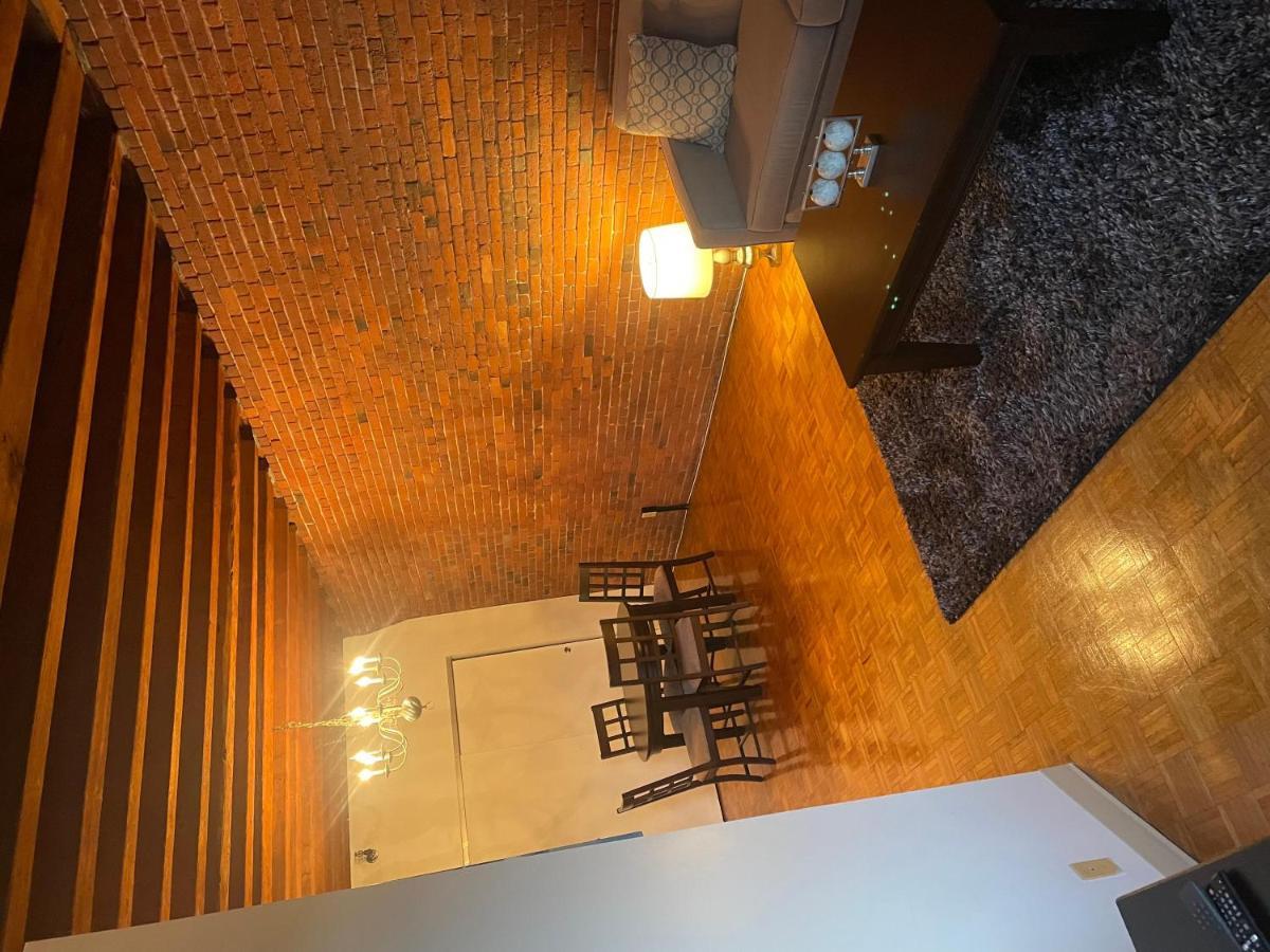 Waterside 30 Day Stays Apartment