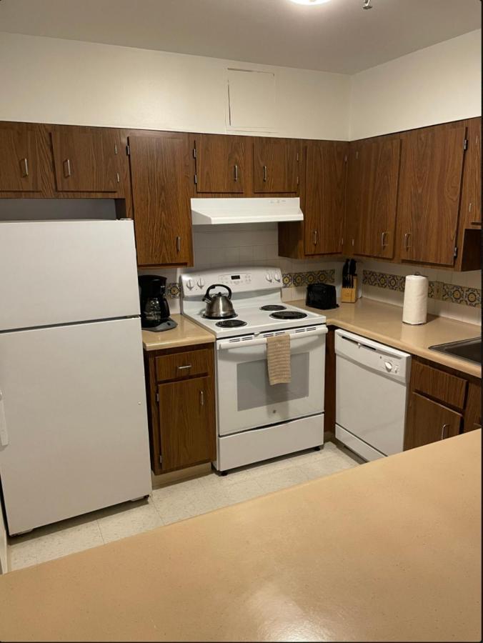 Waterside 30 Day Stays Apartment *