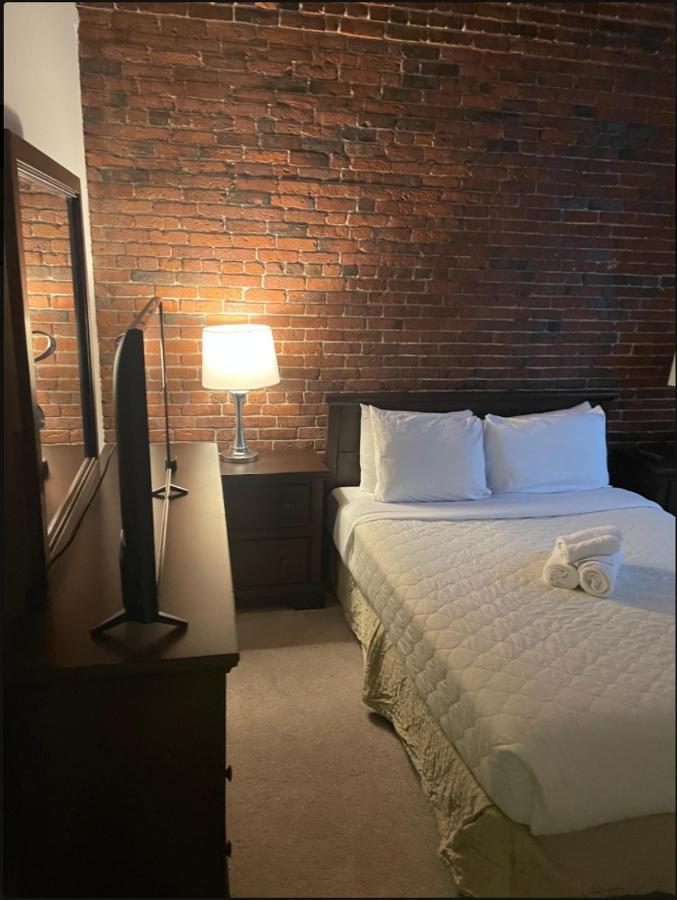 Waterside 30 Day Stays Apartment