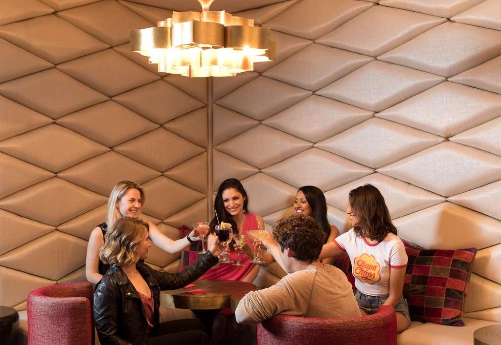 Charlesmark Hotel 3*