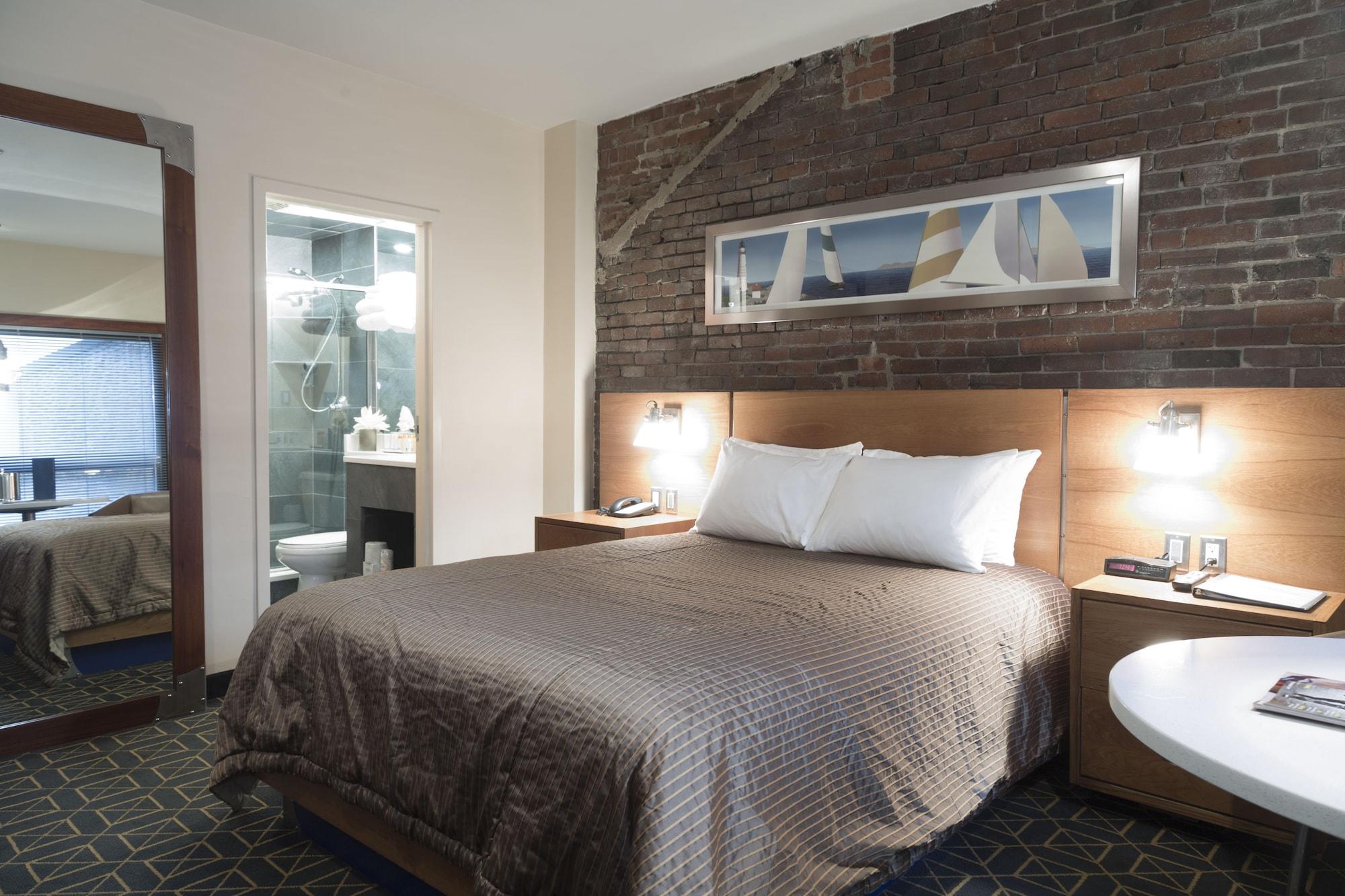Hotel Harborside 3*
