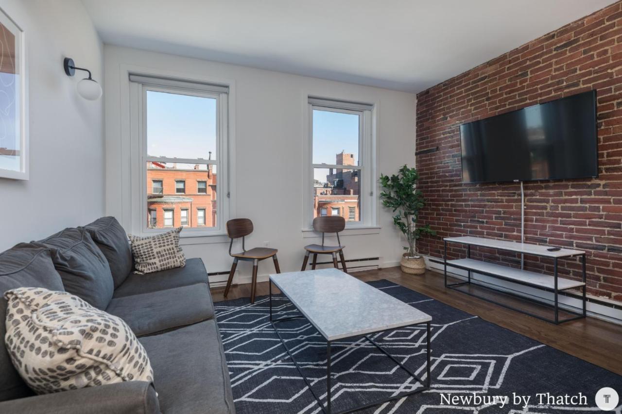 304 Newbury Street By Thatch *