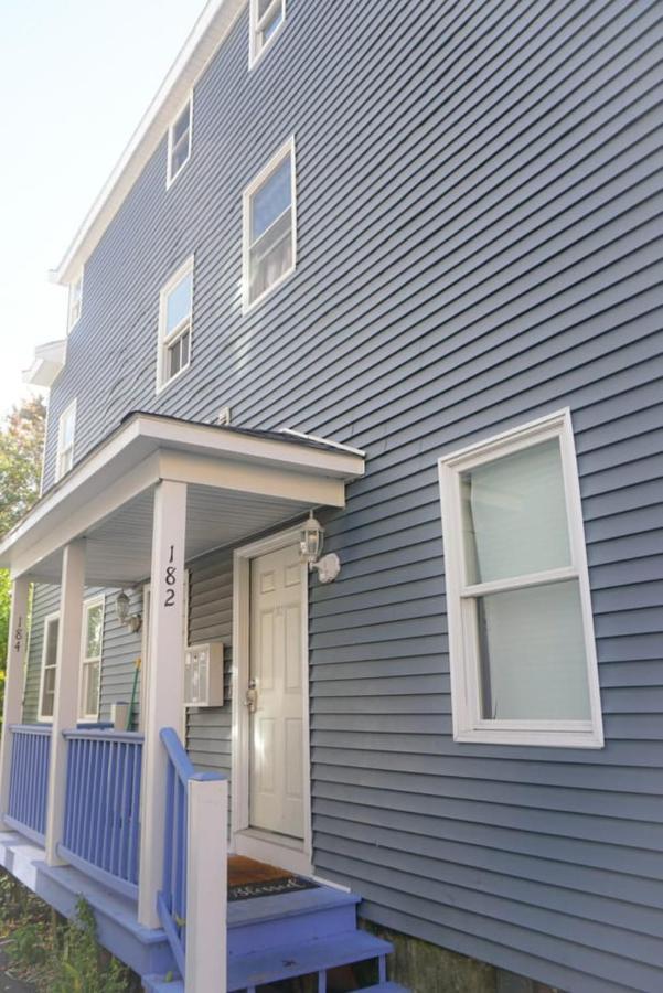 182 Bedrooms Near Fenway & Dowtown Boston